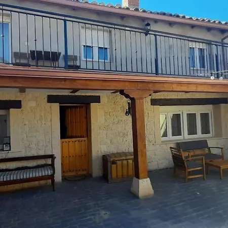 Casita Marian Y Chema *